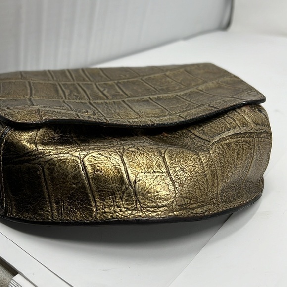 Carlos Falchi Structured Crossbody Goldtone Pewter Croc Embossed Leather Bag - Picture 14 of 15